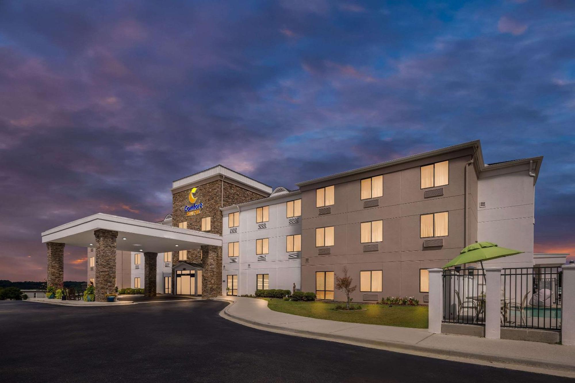 Comfort Suites Cullman I-65 Exit 310 Экстерьер фото