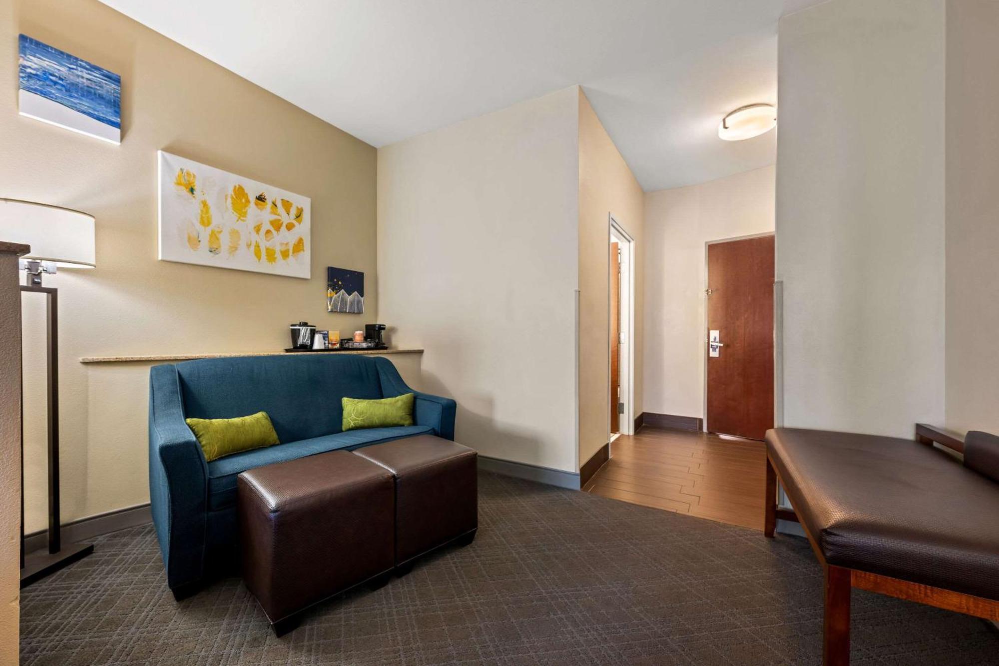 Comfort Suites Cullman I-65 Exit 310 Экстерьер фото