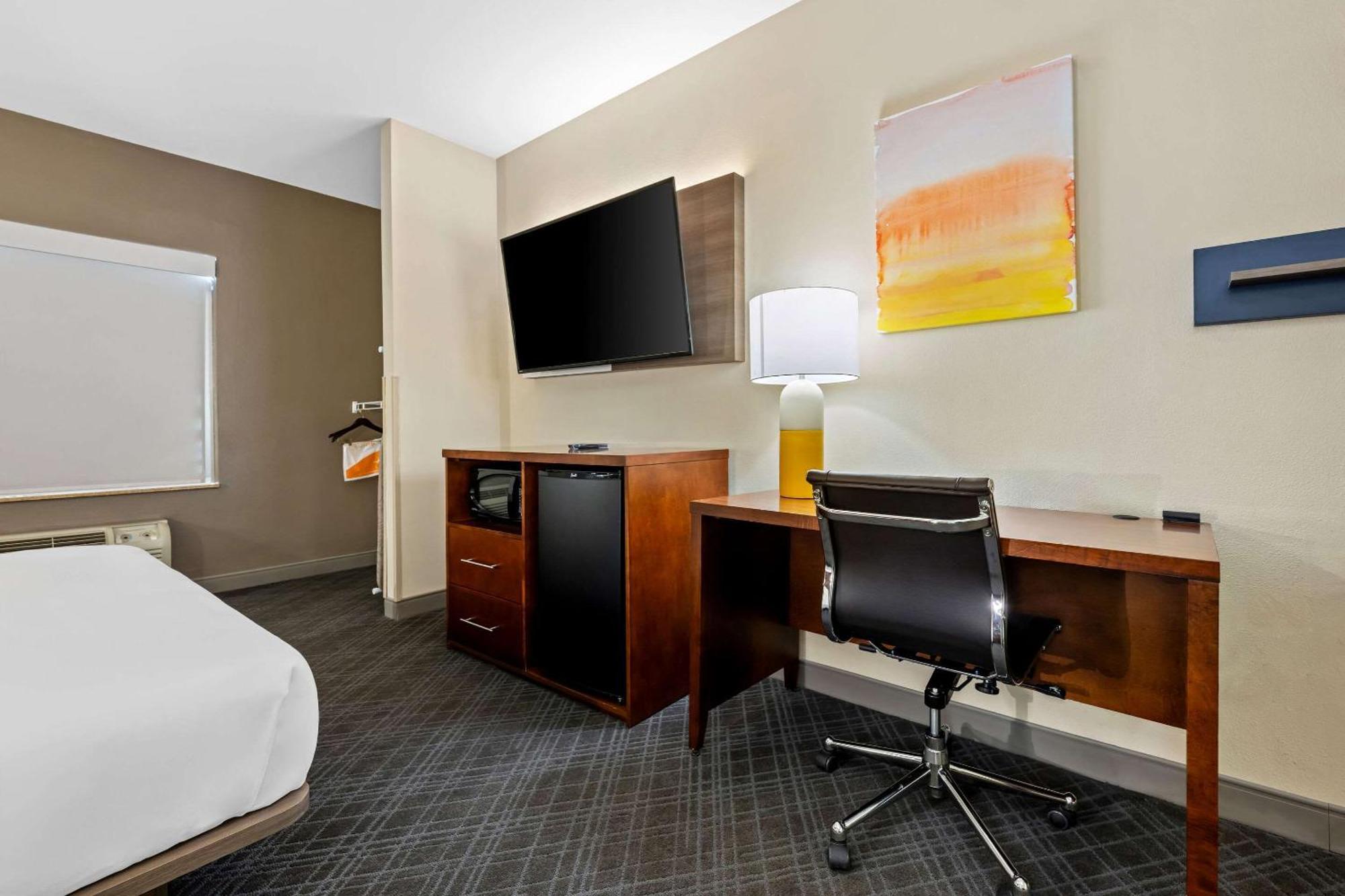 Comfort Suites Cullman I-65 Exit 310 Экстерьер фото